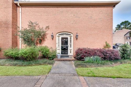 7 Kings Walk, Atlanta, GA 30307-1205