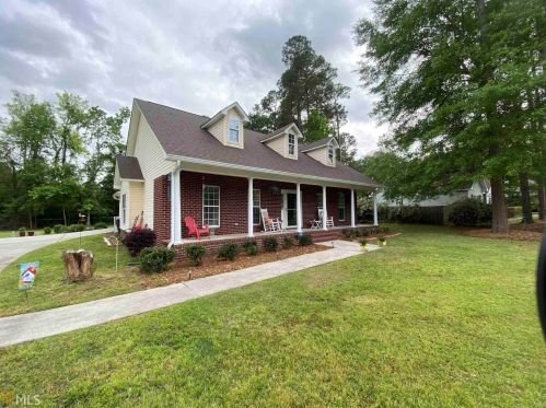 23 Greenwood Ave, Statesboro, GA 30458-5032