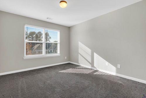 100 Arbor Crk, Warner Robins GA  31093-8957 exterior