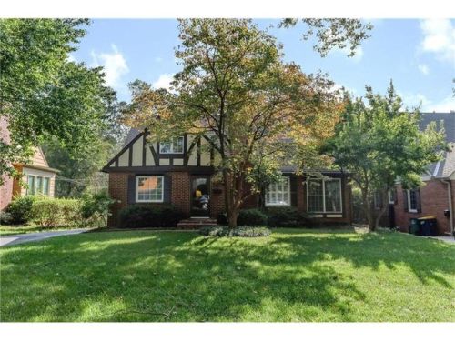 5417 Chadwick Rd, Shawnee Mission, KS 66205-2624