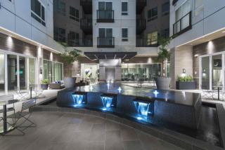 1000 Grand Ave, Los Angeles CA  90015-1404 exterior