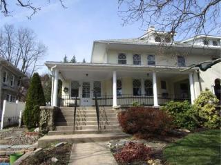 426 Carsonia Ave, Reading, PA 19606-1509