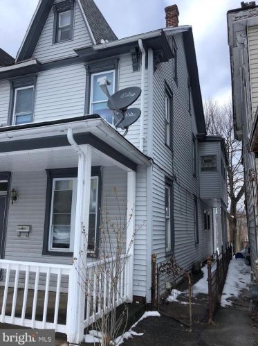 1846 North St, Harrisburg, PA 17103-1558