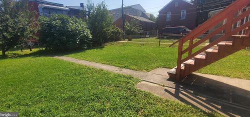 3032 7 St, Lebanon PA 17046-5365 exterior