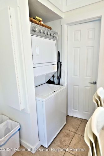 3421 Seaview Rd, Lavallette NJ 08735-1341 exterior