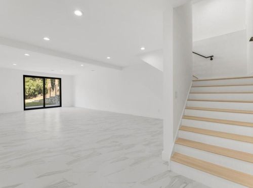 2374 Logan Cir, Atlanta GA  30318-2855 exterior