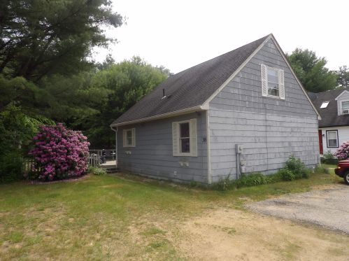 38 Country Side Cir, Belmont, NH 03220-4042