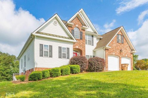 3410 Misty Meadows Dr, Dalton, GA 30721-1740