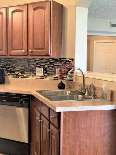 7204 English Dr, Cincinnati OH  45244-3150 exterior