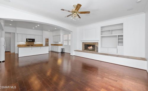 5934 Indian Terrace Dr, Simi Valley CA  93063-5771 exterior