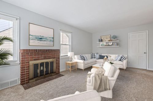 249 Arion St, Saint Paul MN  55118-1549 exterior