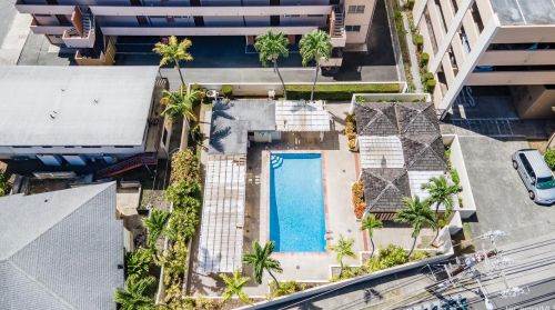 1201 Wilder Ave, Honolulu HI  96822-3131 exterior