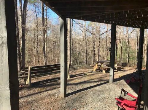 1572 Newport Dr, Ellijay, GA 30540-6799