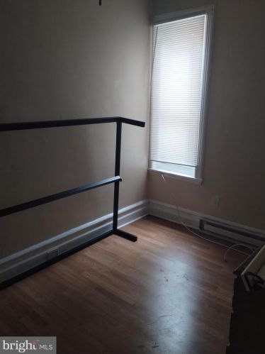 2851 9th St, Philadelphia PA  19133-2043 exterior