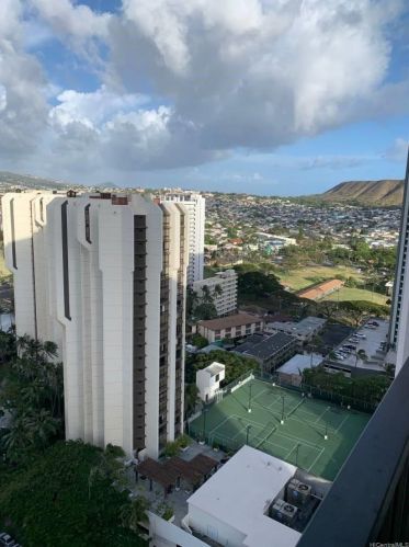 201 Ohua Ave, Honolulu HI 96815-3653 exterior