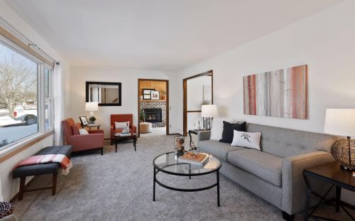 15465 Dresden Trl, Saint Paul MN  55124-6898 exterior