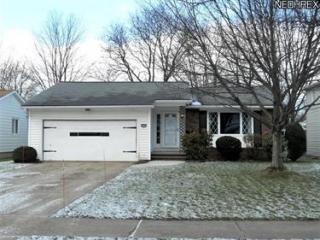 6530 Arbordale Ave, Cleveland OH  44139-4101 exterior