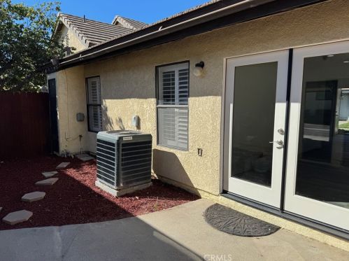 25807 Mission Rd, Loma Linda, CA 92354-2520