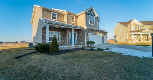 5301 111th Ave, Crown Point, IN 46307-5600