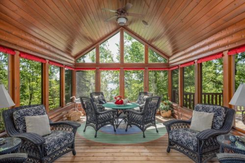 4158 Gold Mine Cir, Breitung, MN 55790-8198
