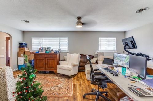 4212 Selkirk Dr, Fort Worth TX  76109-5328 exterior