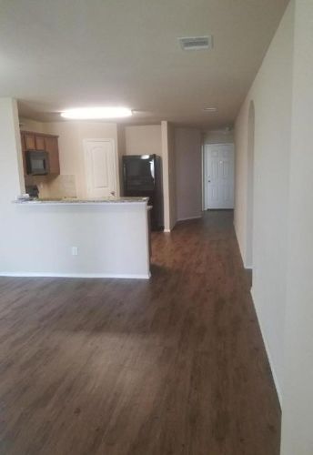 2127 Meadow Park Dr, Princeton TX  75407-2641 exterior