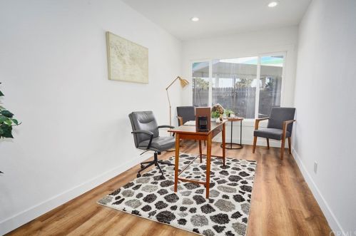 109 Wright St, Santa Ana CA 92701-4342 exterior