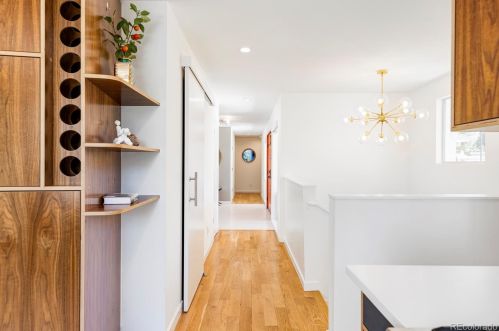 225 Clermont St, Denver CO  80246-1038 exterior