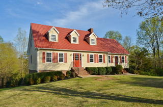 445 Bradshaw Dr, Royston, GA 30662-7222