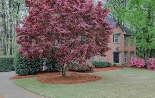 1160 Lullwater Cir, Mcdonough, GA 30253-5575
