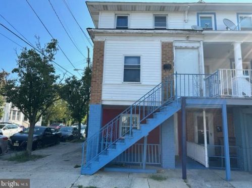 61 Dover Ave, Atlantic City, NJ 08401-3460