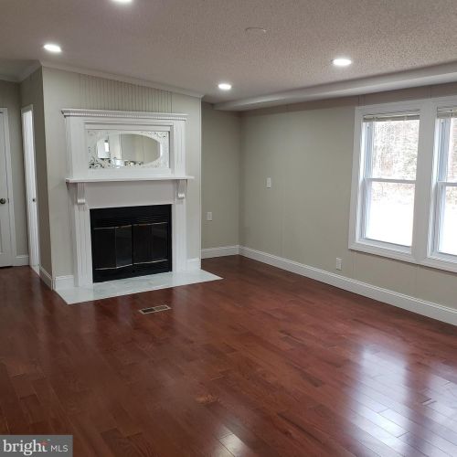 7725 Locklear Landing Dr, Spotsylvania, VA 22551-2909