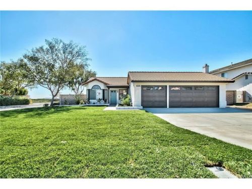 2755 Fairview Dr, Rialto, CA 92377-3405
