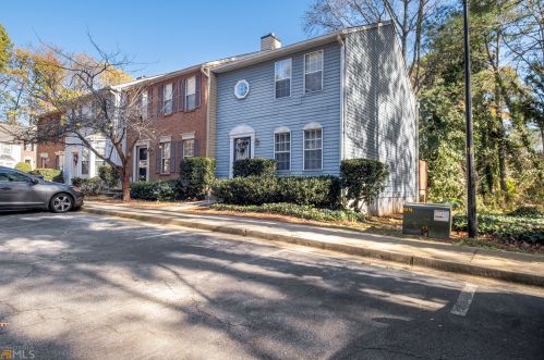 1050 Wedgewood Ln, Tucker, GA 30084-1398