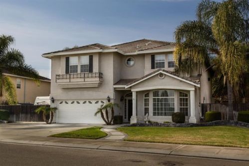 655 Amethyst Dr, Ripon, CA 95366-9559