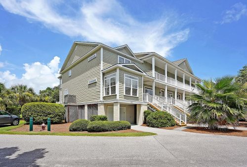 1200 Hopeman Ln, Mount Pleasant, SC 29466-9272