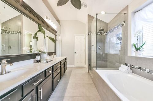 7035 Clustering Oak Ct, Richmond TX 77407-0822 exterior