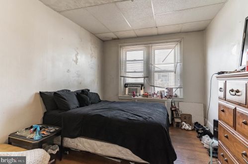 5632 12 St, Philadelphia PA 19141-4102 exterior