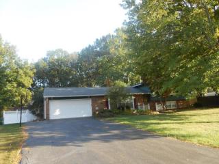 1334 Spindler Rd, Columbus, OH 43228-9728