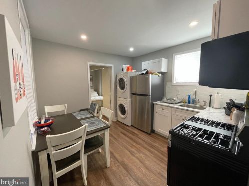 525 22nd St, Philadelphia, PA 19130-3130