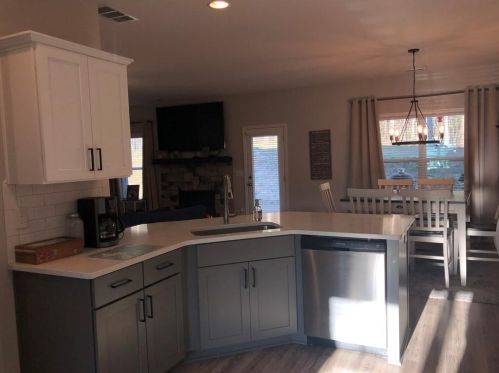 273 Randall Dr, Carrollton, GA 30117-8503