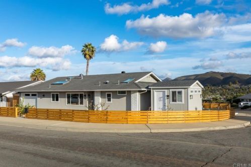 973 La Tierra Dr, San Marcos, CA 92078-4647