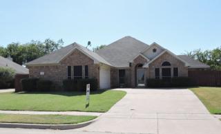 737 Willow Crst Dr, Midlothian TX  76065-6996 exterior