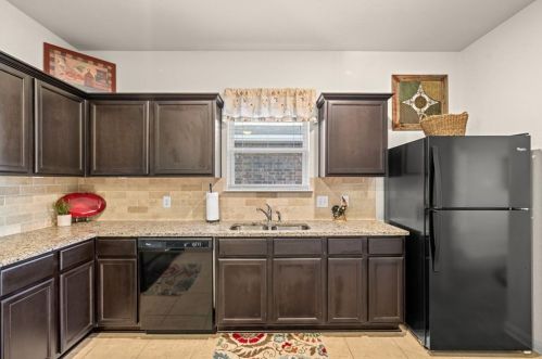 19525 Smith Gin St, Webberville TX  78653 exterior