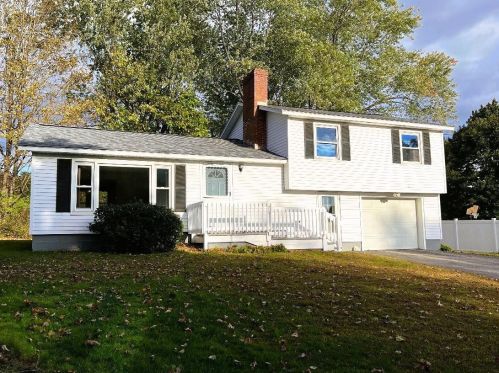 5 Ray Ct, Allenstown, NH 03275-1804