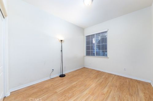 37 Secret Gdn, Irvine CA  92620-4804 exterior