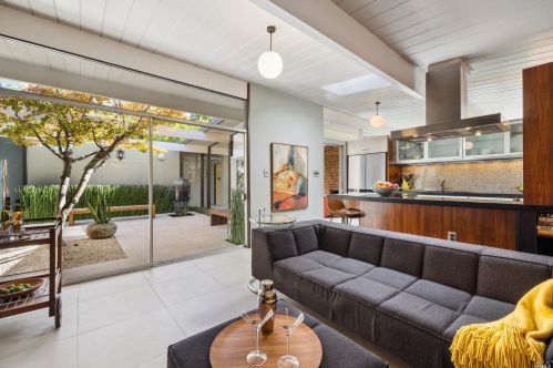955 Del Ganado Rd, San Rafael, CA 94903-2311