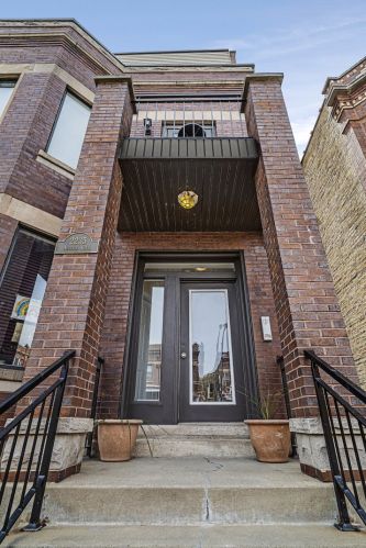 2235 Augusta Blvd, Chicago, IL 60622-4839