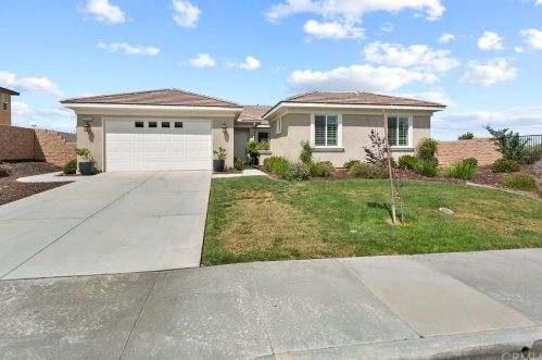 9303 Alta Cresta Ave, Riverside, CA 92508-8205