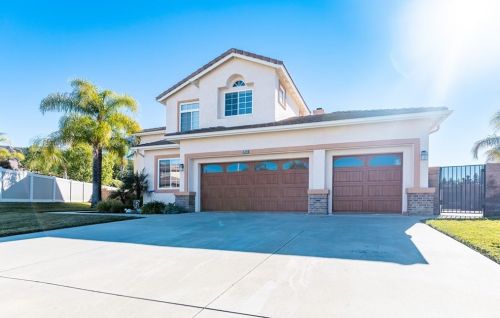 36209 Canyon Heights Ct, Yucaipa, CA 92399-5802